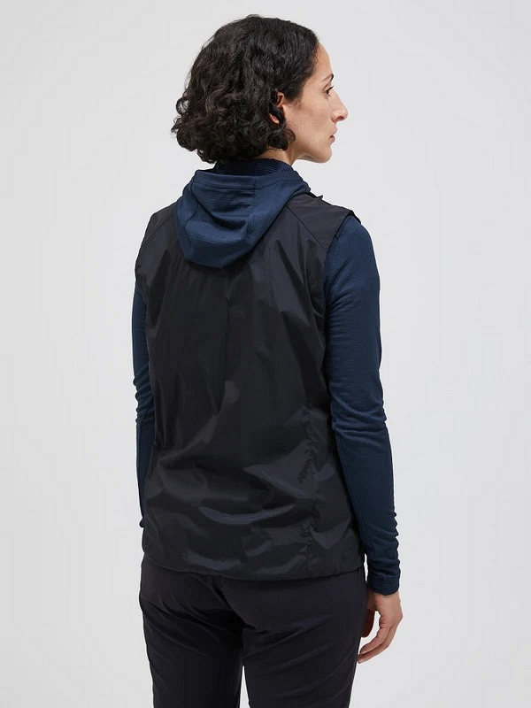 W Vislight Alpha Vest (FW24) - Peak Performance Whistler W Vislight Alpha Vest (FW24) - Peak Performance Whistler